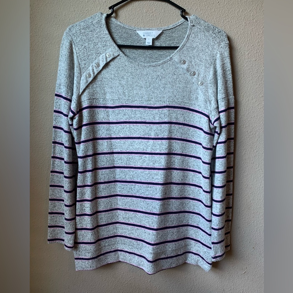 Market & Spruce Heather gray sweater. Size S.